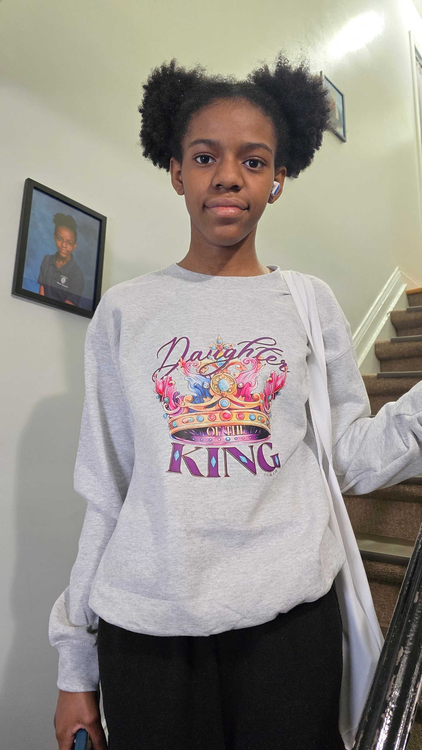 Sweatshirt